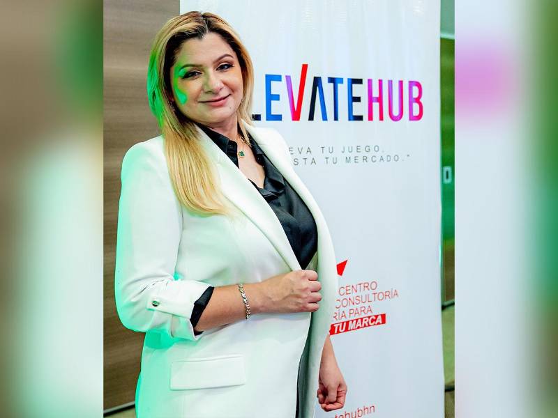 Emma Mejía Valladares, directora ejecutiva de ElévateHub.
