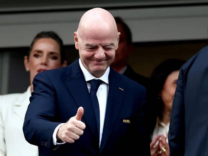 Infantino sigue en la mira luego de su plan de privatizar el Mundial.