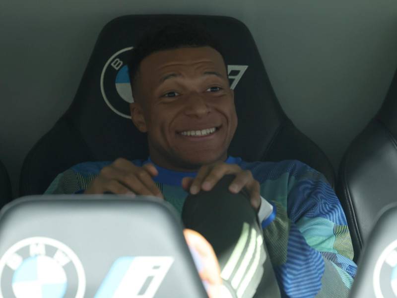 Real Madrid está cerrando uno de las peores temporadas de su historia y Kylian Mbappé ha sido señalado por la afición, muchos los quieren fuera y ahora hay un gigante de Europa que piensa en su fichaje.