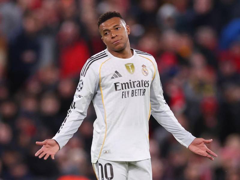 Kylian Mbappé no marcó con el Real Madrid ante Benfica en los playoffs y le meten presión en la tabla de goleadores de la Champions League con un póker de goles. ¡Haaland y Harry Kane, superados!