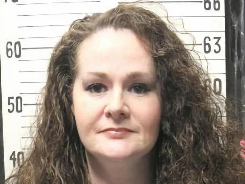 Fotografía cedida por el Departamento de Correccionales de Tennessee donde aparece la rea Christa Pike, quien recibió la pena capital como castigo después de ser condenada en 1996 por el asesinato de Collen Slemmer. EFE/Correccionales de Tennessee