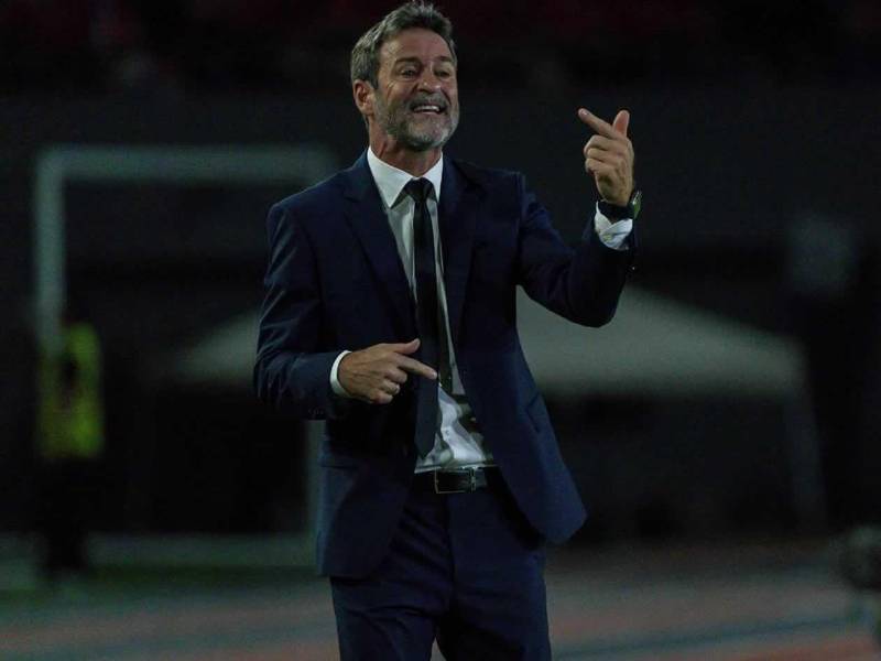 Thomas Christiansen quiere armar su mejor equipo para hacer frente a las semifinales de la Nations League.
