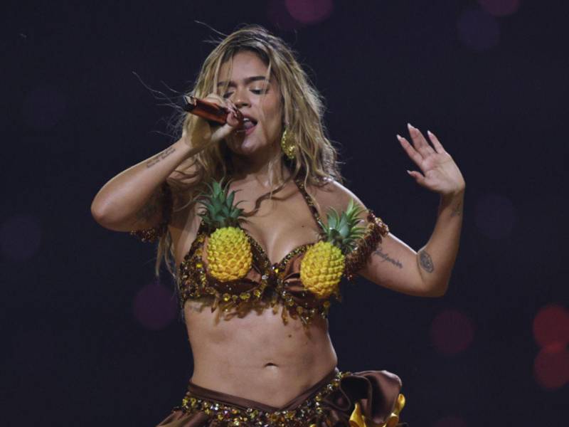 Karol G divulgó este martes las fechas de la gira, que comenzará el próximo 24 de julio en el estadio Soldier Field de Chicago.