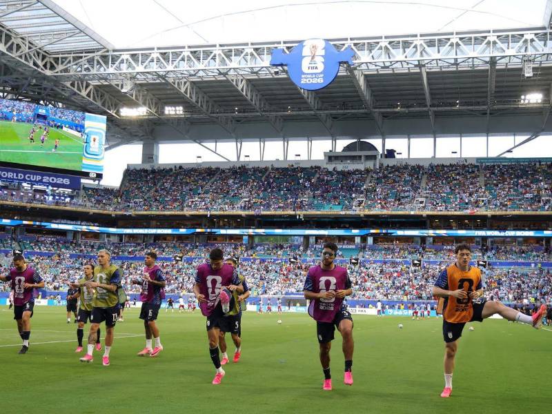 La segunda fecha del Grupo H presenta un atractivo enfrentamiento entre Uruguay y Cabo Verde.