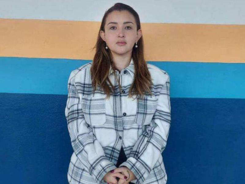 La policía de Guatemala entregó a su similares de Honduras a Yosary Valle en el punto fronterizo de Corinto. Yosary Yasmin Valle, originaria de Floria, Copán, se hacía pasar por una ciudadana guatemalteca bajo el nombre de Mónica Lucía Hernández Castillo.