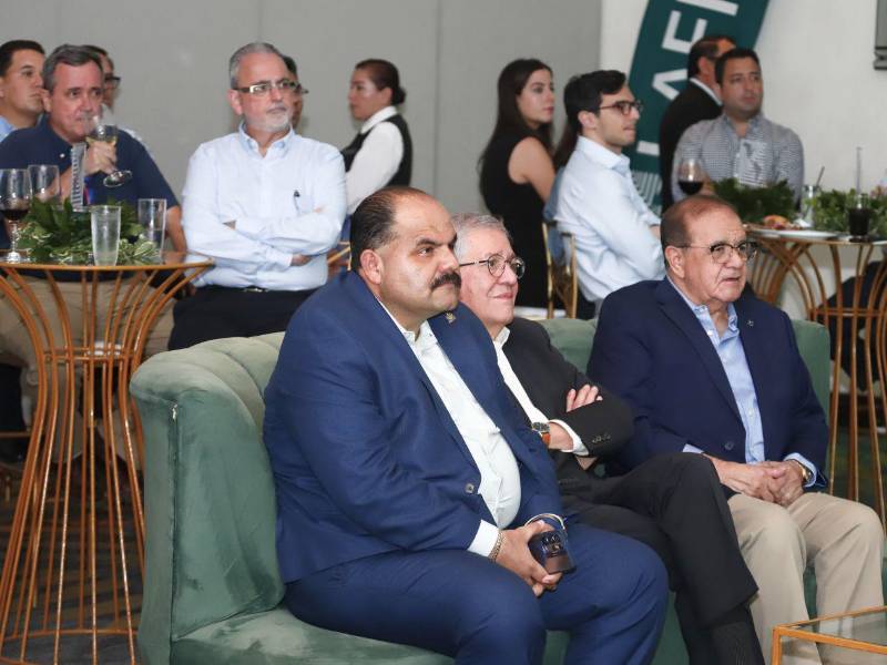 Clientes, empresarios e inversionistas participaron en la primera edición de LAFISE Talks realizado en el Hotel Intercontinental de San Pedro Sula.