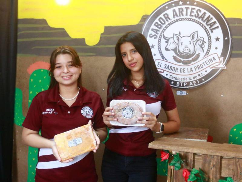 Actualmente, Sabor Artesanal comercializa el chorizo a 135 lempiras la libra a granel, 80 lempiras la libra embutida y 68 lempiras la presentación de media libra, con la expectativa de ampliar su mercado una vez finalicen sus estudios.