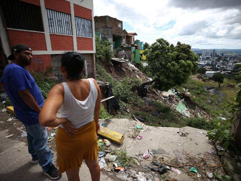 Varias familias se vieron obligadas a abandonar sus casas en el Reparto por Arriba.