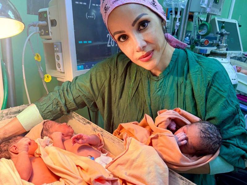 El parto fue asistido por la doctora Diany Murillo, especialista del hospital Mario Catarino Rivas.