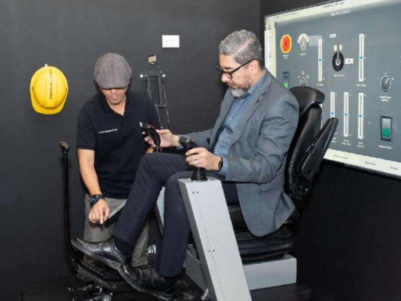 Carlos Suazo, director del Infop, durante el lanzamiento de un proyecto que actualmente es investigado por la Fiscalía.