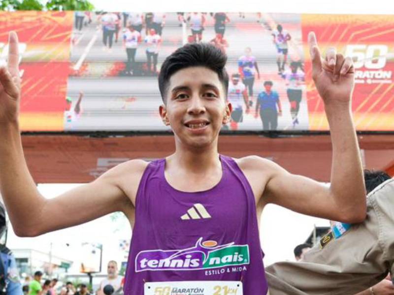 Diego Tumax cruzó la meta en solitario con un tiempo de 1:10:10, logrando una contundente victoria y cobrando revancha tras su tercer lugar en 2025.