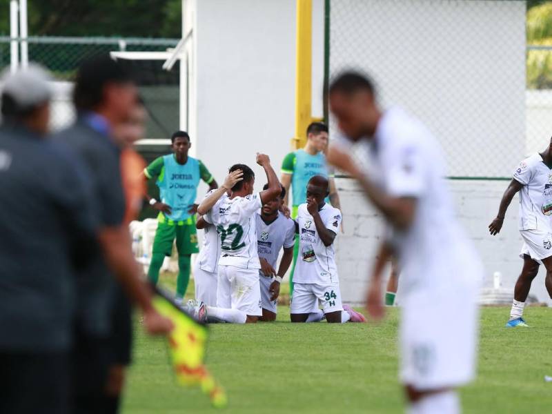 Platense y Marathón se ven las caras esta tarde en el Estadio Excélsior.