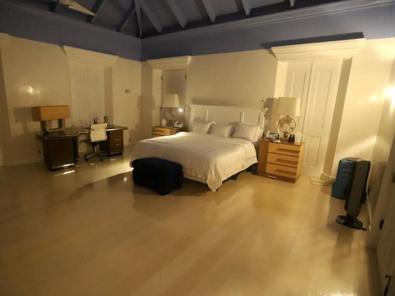 Los demócratas de la Cámara de Representantes de Estados Unidos publicaron este miércoles fotos y videos inéditos de la isla privada del pederasta Jeffrey Epstein en las Islas Vírgenes estadounidenses, epicentro de los abusos del magnate.