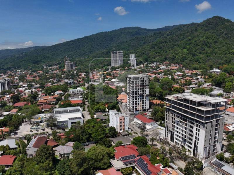 Torres y condominios de lujo transforman el desarrollo de San Pedro Sula