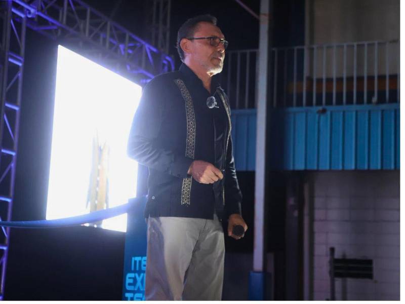 Ingeniero Raúl Peña Moreno, rector del ITEE.