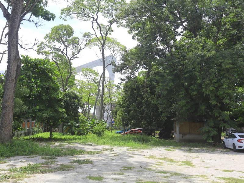 Parte del predio donde se construirá el hospital de traumas.