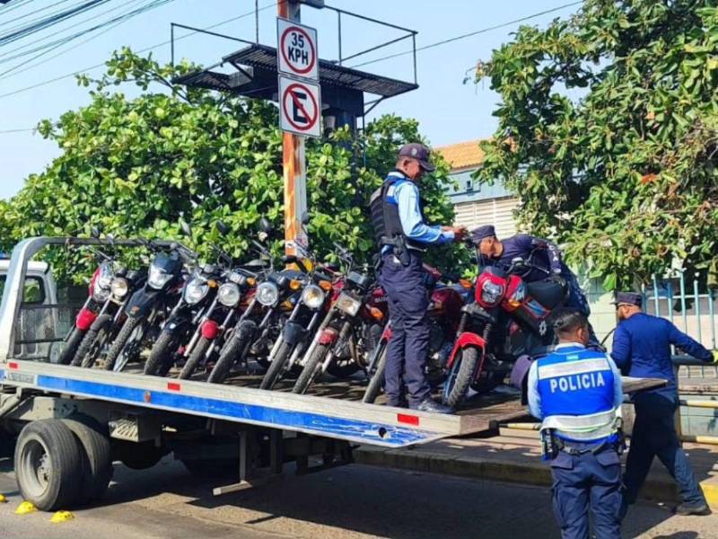 El jueves pasado, Vialidad y Transporte decomisó más de 170 motocicletas luego de que sus conductores incurrieran en diferentes faltas a la Ley de Tránsito.