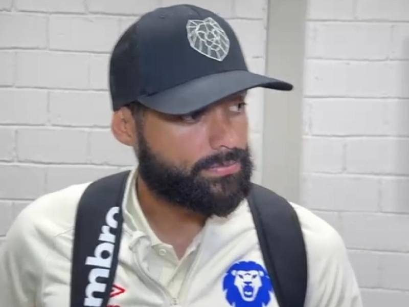 Edrick Menjívar respondió en zona mixta tras la goleada de Olimpia a Platense en Comayagua.