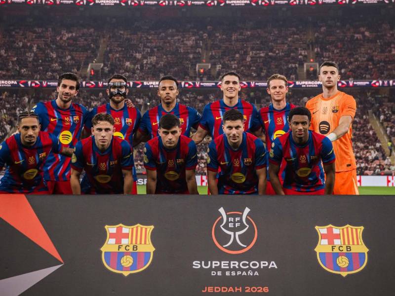 El 11 titular del FC Barcelona que mandó a la cancha Hansi Flick por la semifinal de Supercopa de España.