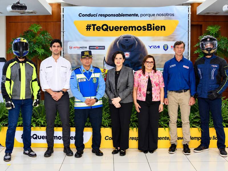 El Programa de Movilidad Segura #TeQueremosBien reúne a autoridades, empresa privada y aliados estratégicos en un esfuerzo conjunto para promover la educación vial, la prevención, el uso adecuado de equipos de protección y una conducción responsable que contribuya a generar vías más seguras en Honduras.