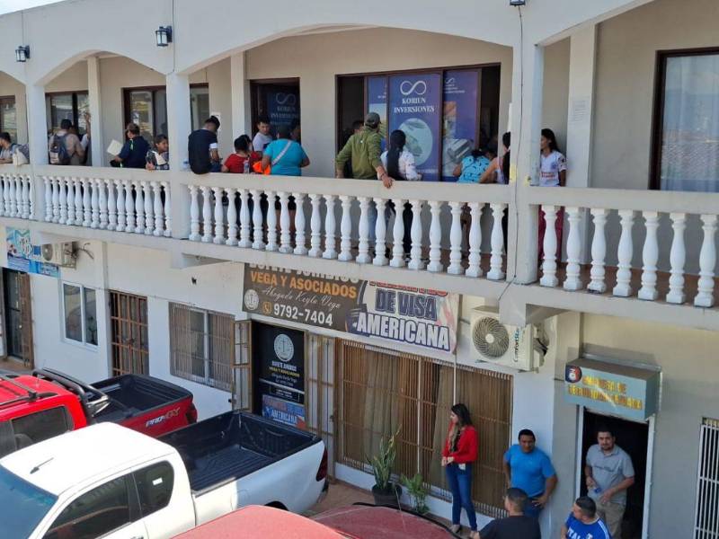 Oficinas de Koriun en la segunda planta de una pequeña plaza en el barrio Miraflores en La Entrada a Copán (Nueva Arcadia).