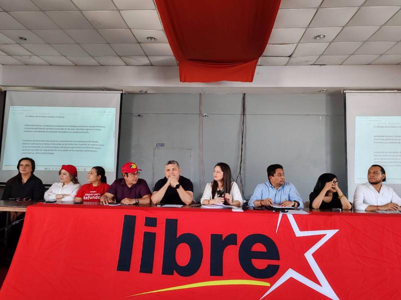 Asamblea municipal de la dirigencia y la base del partido Libertad y Refundación (Libre) en San Pedro Sula.