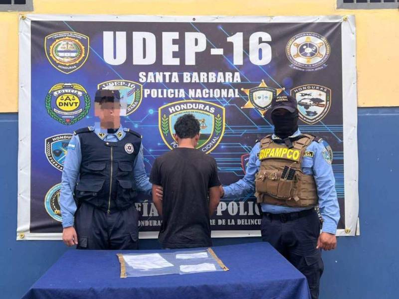 El Perri es señalado como presunto integrante del grupo delictivo denominado Cartel de Santa Rosa.