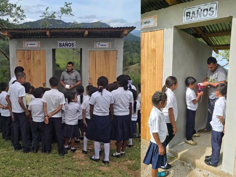Uno de los logros más significativos, asegura José Carlos Ochoa, ha sido la construcción de los baños en la escuela para sus alumnos.