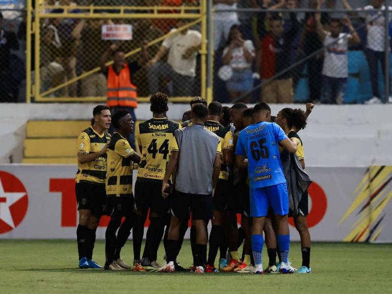 Real España anunció la salida de dos jugadores en pleno Apertura 2025