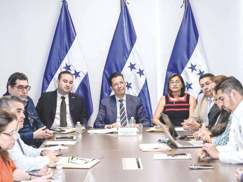 La Secretaría de Trabajo, quien funge como mediador en las negociaciones, convocará a los delegados de las partes en los próximos días.