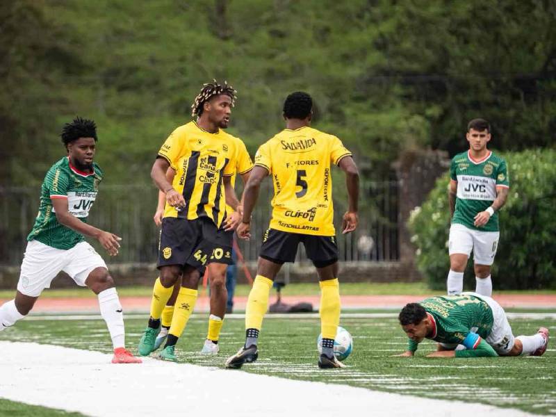 Real España y Marathón juegan este domingo un amistoso en Estados Unidos.