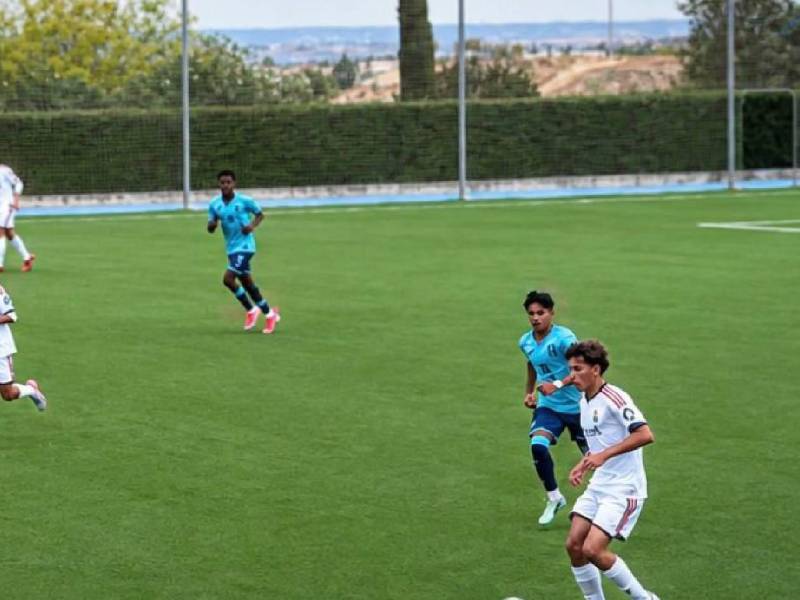 Los chicos de Honduras dejaron buenas sensaciones en la Ciudad Deportiva del conjunto merengue-.