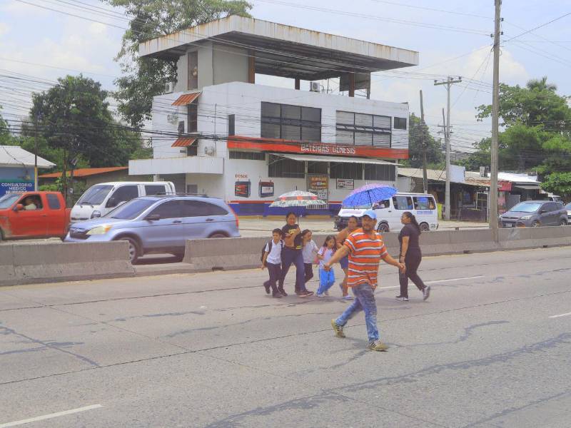 El Día Mundial del Peatón busca concientizar sobre la vulnerabilidad de quienes se desplazan a pie y promover vías más seguras para peatones y conductores.