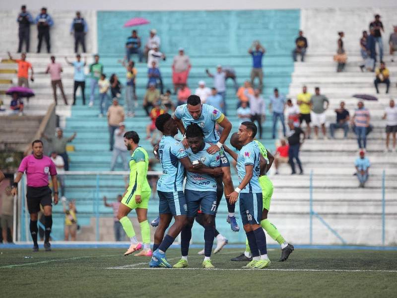 Génesis sueña con la final: empatan y eliminan en triangulares al Olancho