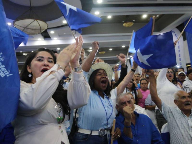 Los nacionalistas en la convención del sábado en la capital hondureña.