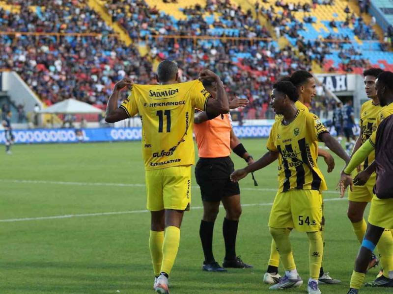 Motagua y Real España se enfrentan este domingo por el liderato del Clausura 2026.