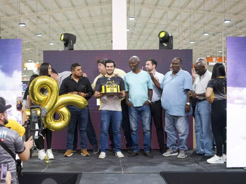 Real España presenta su nuevo uniforme para el torneo Apertura 2025