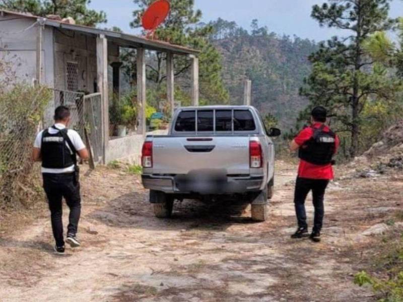 La Policía Nacional vuelve a lanzar la alerta a la población hondureña sobre la modalidad delictiva en la que bandas criminales se hacen pasar por clientes interesados en servicios profesionales para luego secuestrar y extorsionar a sus víctimas.