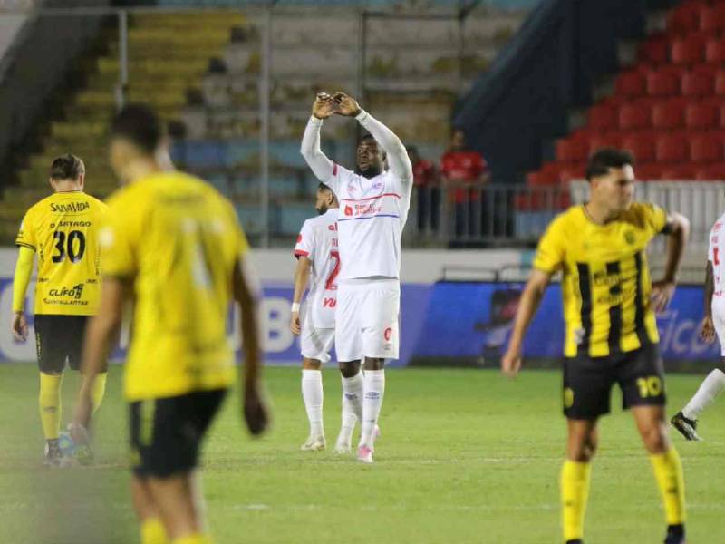 Olimpia y Real España juegan esta noche en el Nacional por la jornada 10 del Clausura 2026.