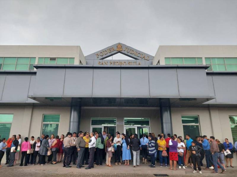 Nuevo sismo en el norte de Honduras reaviva alerta por la falla del Motagua. Copeco reporta actividad sin daños. Empleados del Poder Judicial en San Pedro Sula evacuaron el edificio por temor a réplicas.