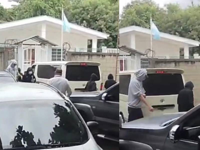 Momento en el que los acusados eran trasladados por las autoridades al centro penal de El Progreso, Yoro.