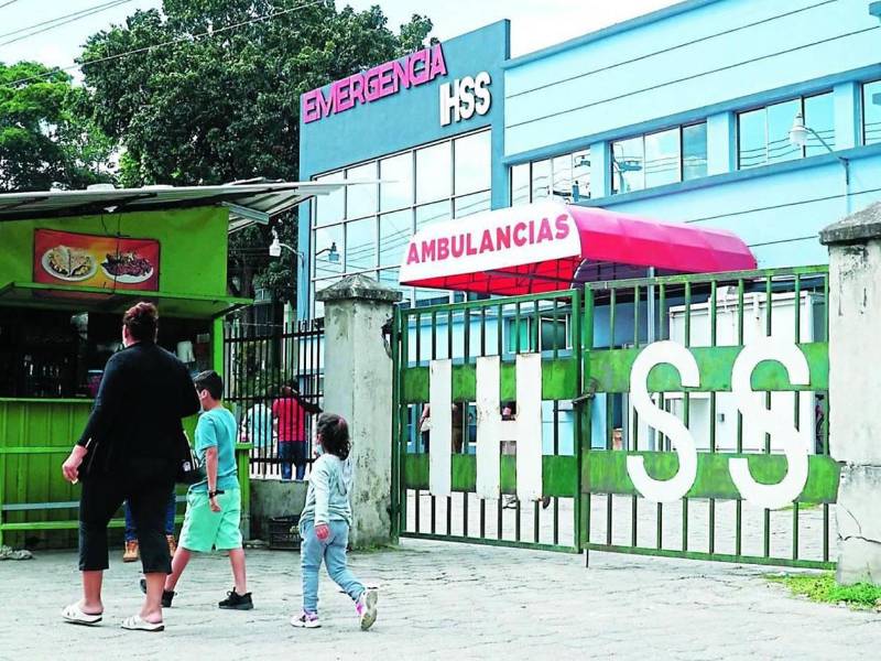 El lunes retomarán el ritmo normal en las consultas externas y que los pacientes podrán reagendar sin costo sus citas.