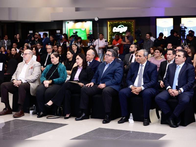 Líderes empresariales de la zona norte asistieron a la Cumbre Confianza 2026.