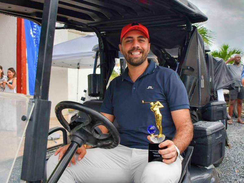 Nour Larach, ganador del segundo lugar de la Categoría C.