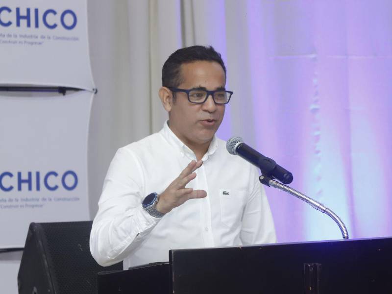 Alejandro Puerto, presidente del Capítulo Noroccidental del CICH, destacó los beneficios que ofrecerá Expoconstruye a las empresas y profesionales de la industria de la construcción.
