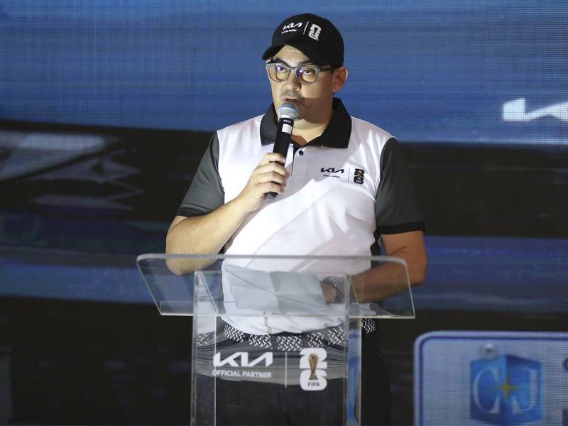 Mario Acosta, Director Nacional de Ventas de Kia Honduras, invitó a los hondureños a participar comprando cualquier modelo disponible.