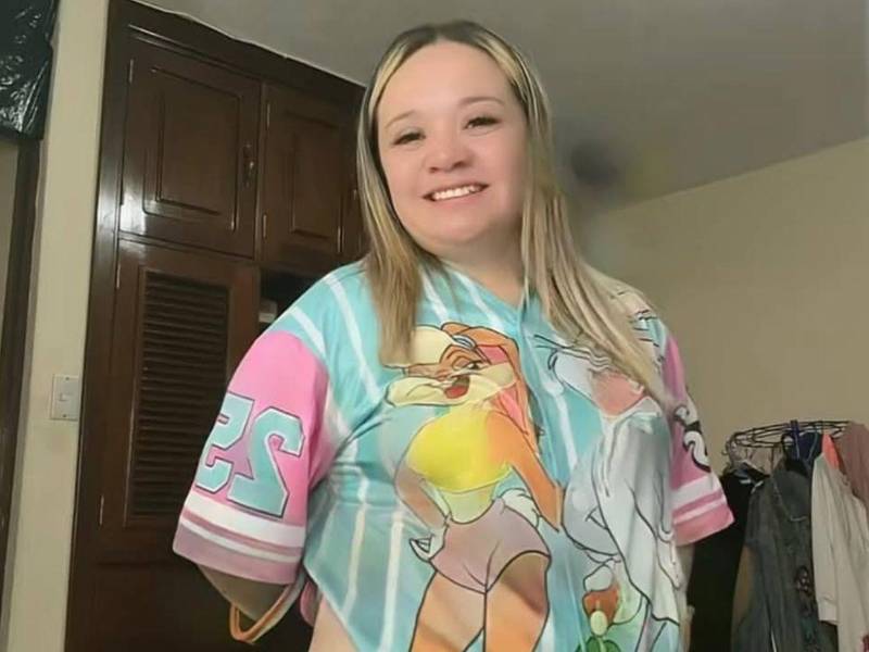 Foto en vida de Esteysi Melina Barbosa Gutiérrez.