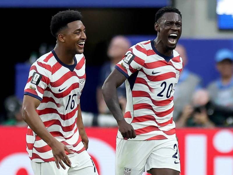 Folarin Balogun, celebrando uno de sus goles en el triunfo de Estados Unidos contra Paraguay en el Mundial 2026.