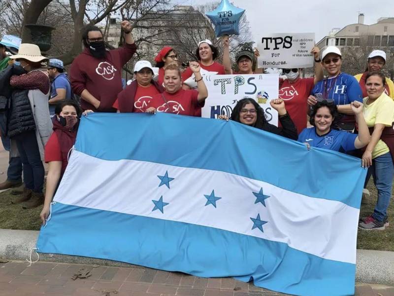 Más de 72,000 hondureños estaban amparados por el TPS cuando el Departamento de Seguridad Nacional de EUA anunció su cancelación en julio de 2025, según la estimación oficial publicada en el Registro Federal.