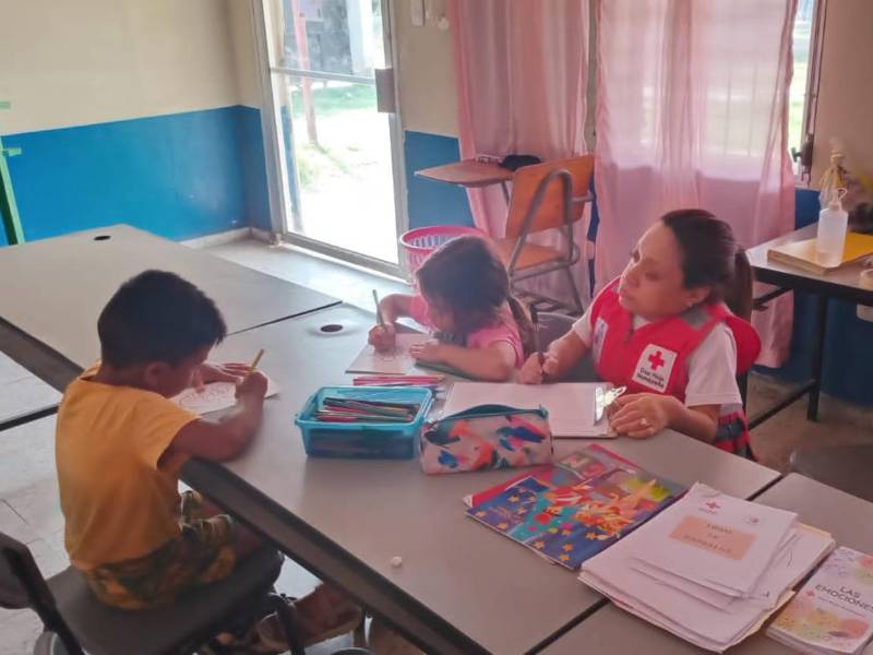 Gladys trabaja con muchos niños en el área psicológica y desarrollo personal.